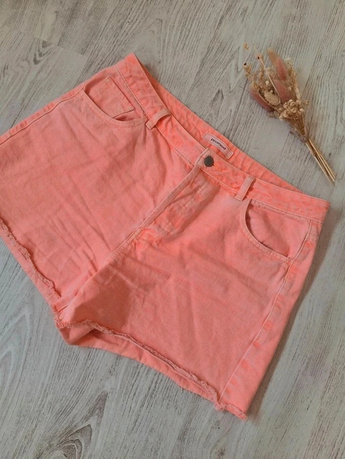 🌸 Short de mujer de cintura alta coral rosa Promod – Nuevo – Talla 44 (conviene para un 40) 🌸 – photo 2